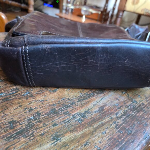 The Chesterfield Brand two tone deep brown - Picture 12 of 16